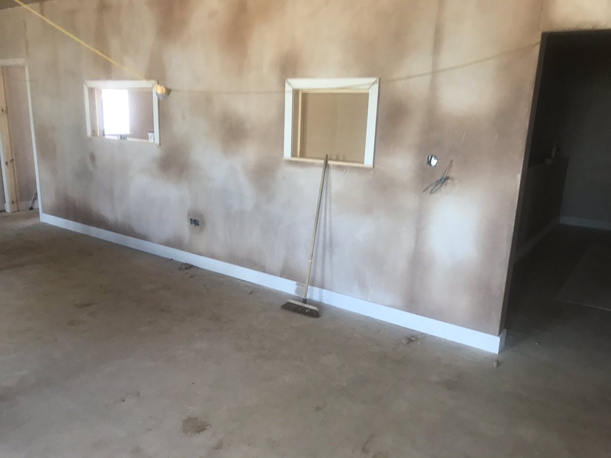 4102Lodge's tweet photo. #BuildingUpdate with @7354Lodge - it’s been a very damp couple of days so the plaster has quite all dried yet, so that has allowed the joiners to get a few things done. All the skirting and architraves done, and the Bar is taking shape @WYFreemasons @Settlefremason1 @810Lodge https://t.co/0XRoiwVmJu