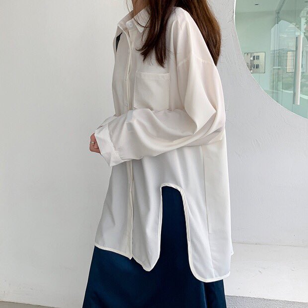 godshopstuff's tweet photo. นี่คือเสื้อที่อิฉันชอบมากกกกกกกกก ชอบความดีเทลปลายเสื้อแบบ ใส่กับกระโปรงก็คือดียยยยดูเก๋ไก๋

🏖one size

🌋390.-

📬free reg

#preorder #godshoppre #พรีออเดอร์ https://t.co/bAHL9wPO2m