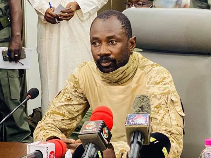 dni_MALI's tweet photo. #Mali : Nous saluons le discours rassembleur du Comité National pour le Salut du Peuple @CnspMali
#CNSP https://t.co/KKHGkoOxi9