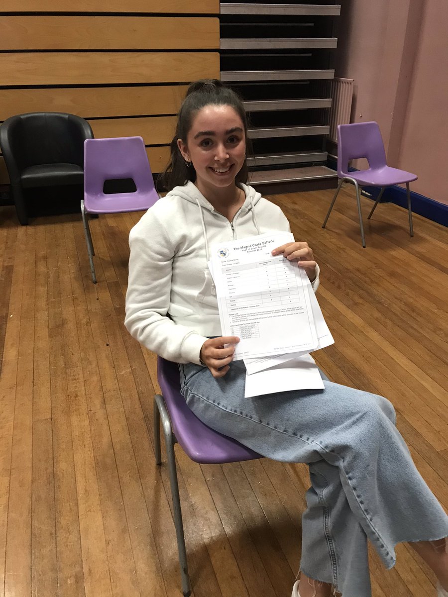 TimSmith2021's tweet photo. So many happy faces!! #gcseresultsday2020 https://t.co/3ssMiWpJLv