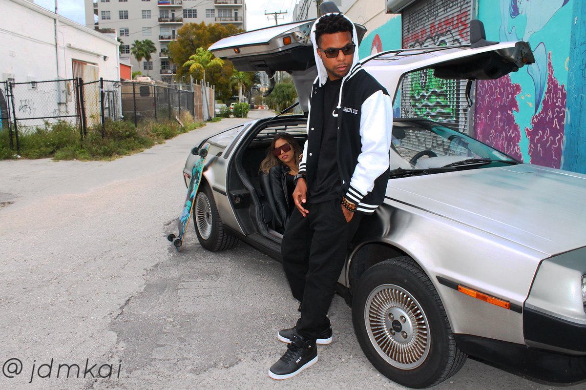 LogicMC's tweet image. Flux Capacitor