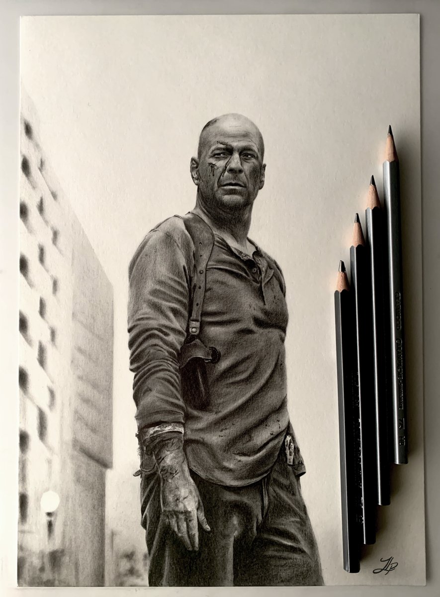 JaviArt7's tweet photo. Retrato a lápiz ✍ de Bruce Willis en "Duro de matar" 💥 https://t.co/sAIZXoi55z