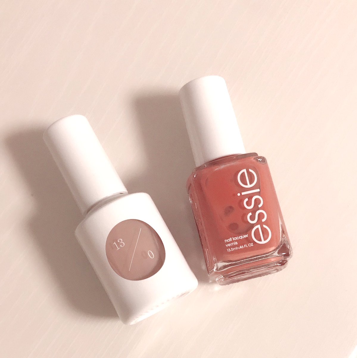 明日は無い V Twitter Uka カラーベースコート 13 0 Essie ネイルポリッシュ603 Rocky Rose Ukaのベースコート 買っておいて使ってなかったけど凄く塗りやすかった 13 0とても良い肌馴染み色で これ一本二度塗りするだけでも十分上品で綺麗な爪になると思う 今日は色