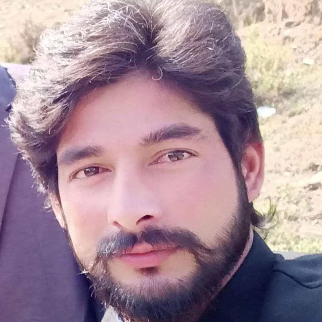 Ghalib964's tweet photo. #NewProfilePic https://t.co/VYq9lJj87s