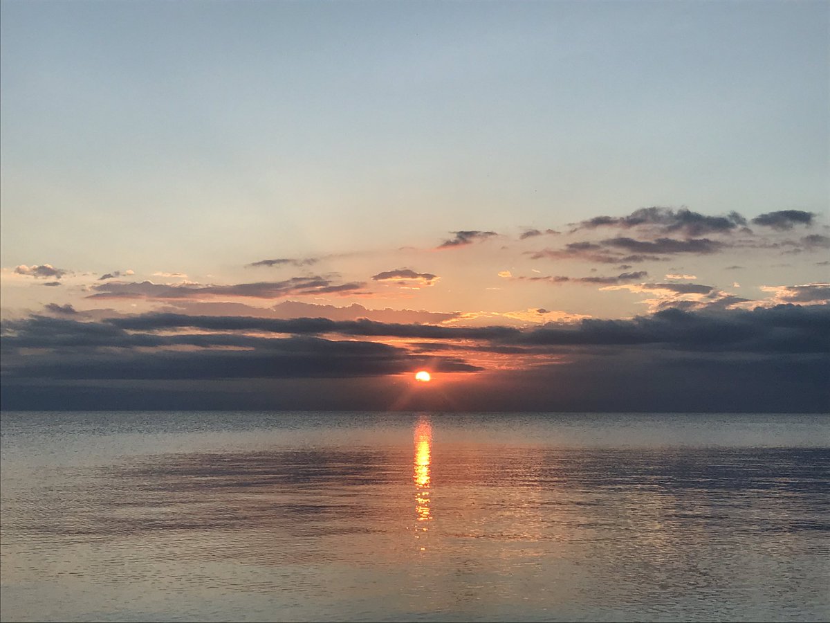 Sunrise 598. Short on inspiration, short on focal length. &ndash; bei  McCarty's Cove