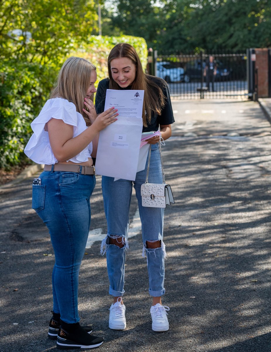 BecketKeys's tweet image. Becket Keys GCSE Results Day 2020. Photographs by Mr Davidson @ianandmj #gcses2020
