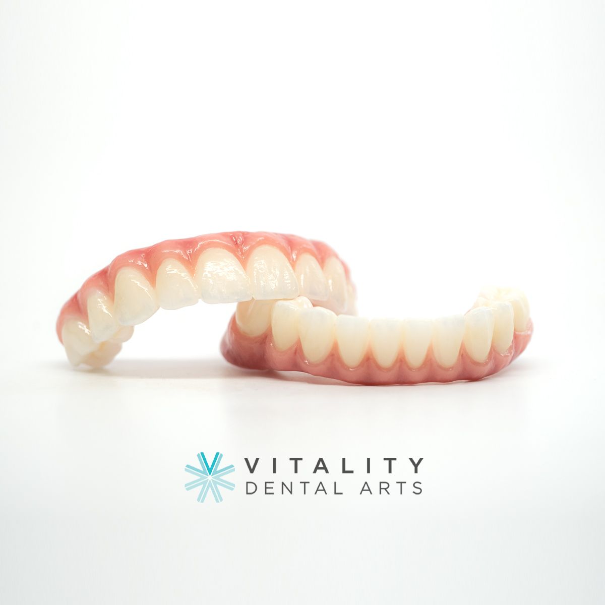 VitalityDigital's tweet photo. Full arch upper and lower zirconia 🥳

#dentallab #dentistry #vitalitydentalarts #crowns #crownandbridge #implants #dentalimplants #zirconia #solidzirconia #estheticzirconia #dental #dentist #dentallaboratory #dentaltech #dentaltechnician #allon4 #screwretainedimplant https://t.co/uOtSKhicJ2