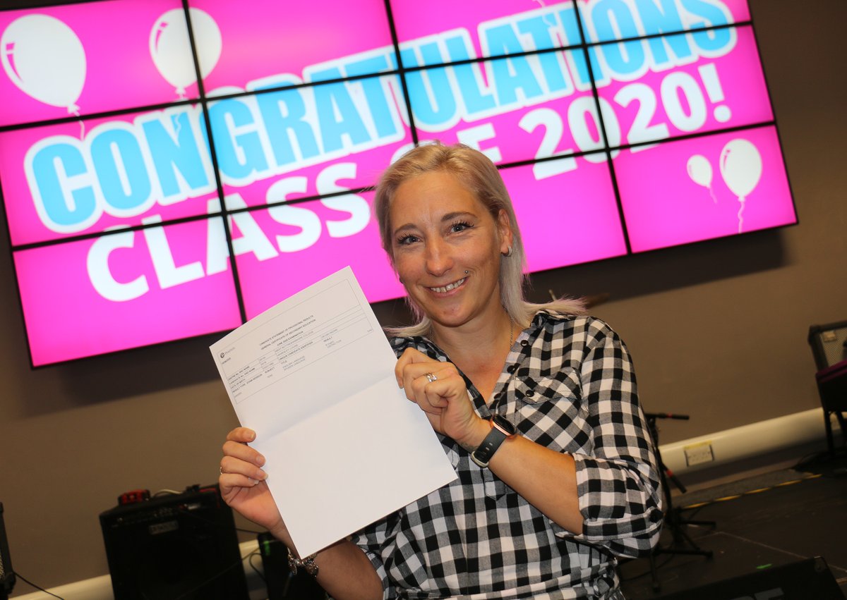 Students at West Nottinghamshire College have collected their “hard-earned” GCSE results, earning congratulations for their achievements from the principal.
Read more> wnc.ac.uk/About-us/News/… #GCSE2020