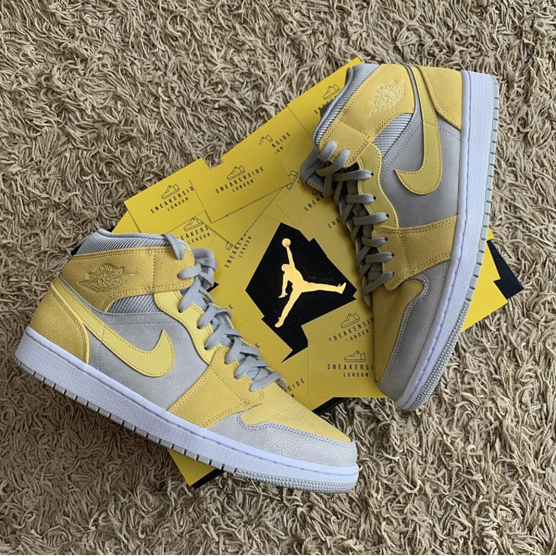 Creptify's tweet photo. 💎WISH LIST WEDNESDAY💎

This Jordan colourway freshhhh! Only the brave wear yellow sneakers, could you handle it??

Reposted from @sneakersideldn - check them out for the latest sneakers!

#creptify #nike #jordan #jordans #lemonyellow #crepcheck #freshcreps #crephead https://t.co/kwXDkltbws