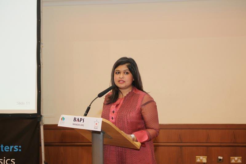 NishGosrani's tweet photo. Neasden Temple marks it’s silver jubilee. The Temple has been at the forefront of many community service initiatives. It has brought people together and inspired them to work for humanity.
I had the honour of speaking at #IWD2017 #LM25 #Neasdentemple25 https://t.co/d2KiZqXEc7