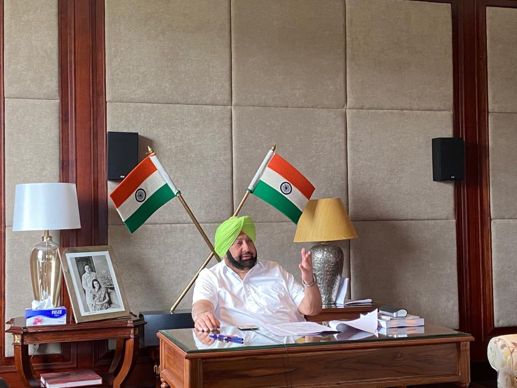 capt_amarinder's tweet photo. In view of rise in #Covid19 cases, we have decided to impose evening lockdown from 7 PM to 5 AM &amp; weekends lockdown in all towns. Also no public gatherings will be allowed. Detailed instructions will be issued tomorrow. Urge all Punjabis to cooperate &amp; triumph in #MissionFateh. https://t.co/0YoMQRqx73