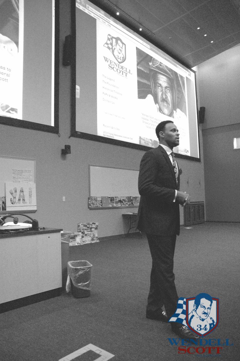 WendellScott_34's tweet photo. #TBT #ThrowBackThursday #2014Edition
"Children are great imitators. So give them something great to imitate."
#WSF #WendellScottFoundation #SteerIntoSTEM #CampCultivation #HisWinMatters #GiveWendellScottHisTrophy #BLM https://t.co/gts5tWKhqO
