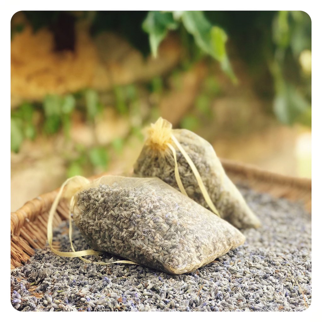 DanielaCesarei's tweet photo. โฃ
โฃ
I lied. I am making potpourri.. there is so much lavender here. August is all about finding ways what to do with it.. next more Gin!
๐ฑโฃ
#lavender #nicesmellinghome #harvest #lavenderflowers #dryingflowers #homemade #gardenlife https://t.co/v82wz6QNbN