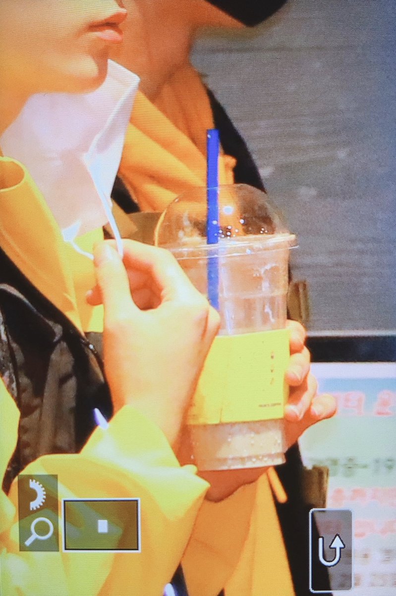 99_0531's tweet photo. 200820 #캐슬제이 #MCND

💛🍳💛
#Castle_J #손성준 #nanana #나나나 #EARTH_AGE @McndOfficial_ https://t.co/0nlhDVzmEU