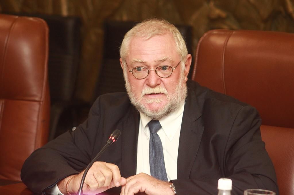 The Namibian A Twitter Minister Of Agriculture Water And Land Reform Calle Schlettwein Says His Decision To Declare His Wealth Of N 15 Million Is Not To Boast To The Public Https T Co N2uyc1jjnm Https T Co Buw3uovhro