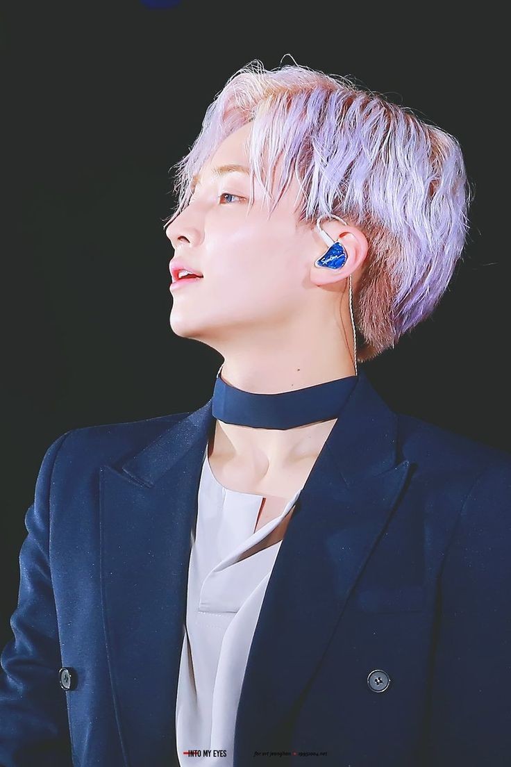 JEONGHAN'S SIDE PROFILEA thread;