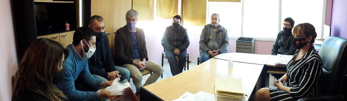 LorenaAlcala's tweet photo. Nos reunimos junto a ex empleados de la firma #Sedamil junto @vir_c31 y @HSchvemmer. Vamos acompañarlos en el proceso de armado de una #Cooperativa de trabajo. Es imprescindible potenciar y promover la generación de trabajo genuino. #TrelewAvanza https://t.co/yHFvEikrRB