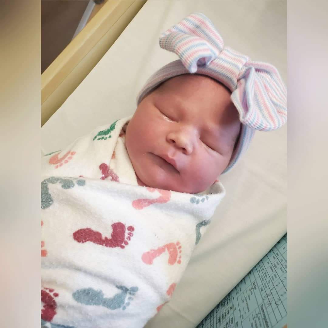 CoachMoyer3's tweet photo. #girldad
Pretty sure it's something I can definitely used to π
Willow Drew Moyer
8/19/20 8:20am
8lbs 5oz 19.5in
Mom and baby are HAPPY and HEALTHY and we're enjoying every second of this
Little girl has 2 Big Brothers so excited to meet her waiting at home!
#newbaby #willow https://t.co/PHmOVTEiLl