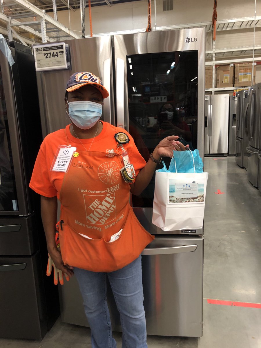 Charlene won the Specialist of the month. Thank you Charlene for always taking care of the customer.  ⁦<a href="/DepotGriffin/">Griffin Home Depot</a>⁩ ⁦<a href="/shock_stephanie/">Stephanie Lower</a>⁩ ⁦<a href="/ASummers_HD/">Avery Summers</a>⁩