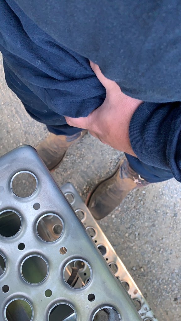 CashmasterAlph3's tweet photo. Get in there and grab a hold you fags, it’s not gonna do it by itself. Craving holes and lots of Alpha Cash this morning.
#Tribute #Send #CashMaster #FinDom #LetsPlayAGame #RealMan https://t.co/lrqSe5Rr5J