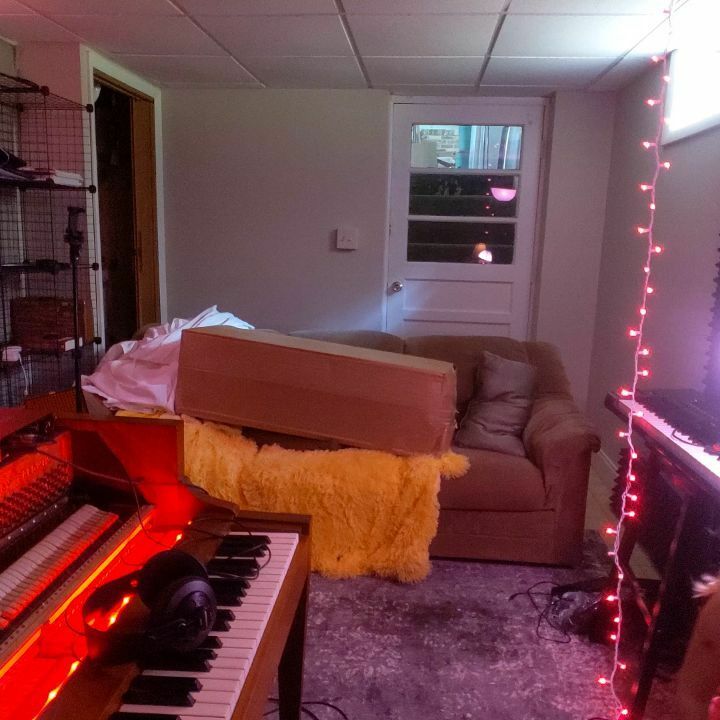thenursegreg's tweet photo. Testing out new gear + finishing the acoustic treatment in the studio + pink, so much pink..
.
.
.
#homerecordingstudios #homerecordingstudio #timelapsestudy #timelapsetuesday #timelapses #timelapseoftheday #timelapsed #daddydaughters #daddydaughterstimeโฆ https://t.co/CHdnzWb9YC https://t.co/rYaOsRSIcU
