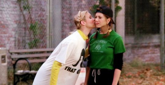 Jasmine_oms's tweet photo. Phoebe Buffay and Rachel Green would be such a good couple and you cannot change my mind https://t.co/fhQBrG2iIq