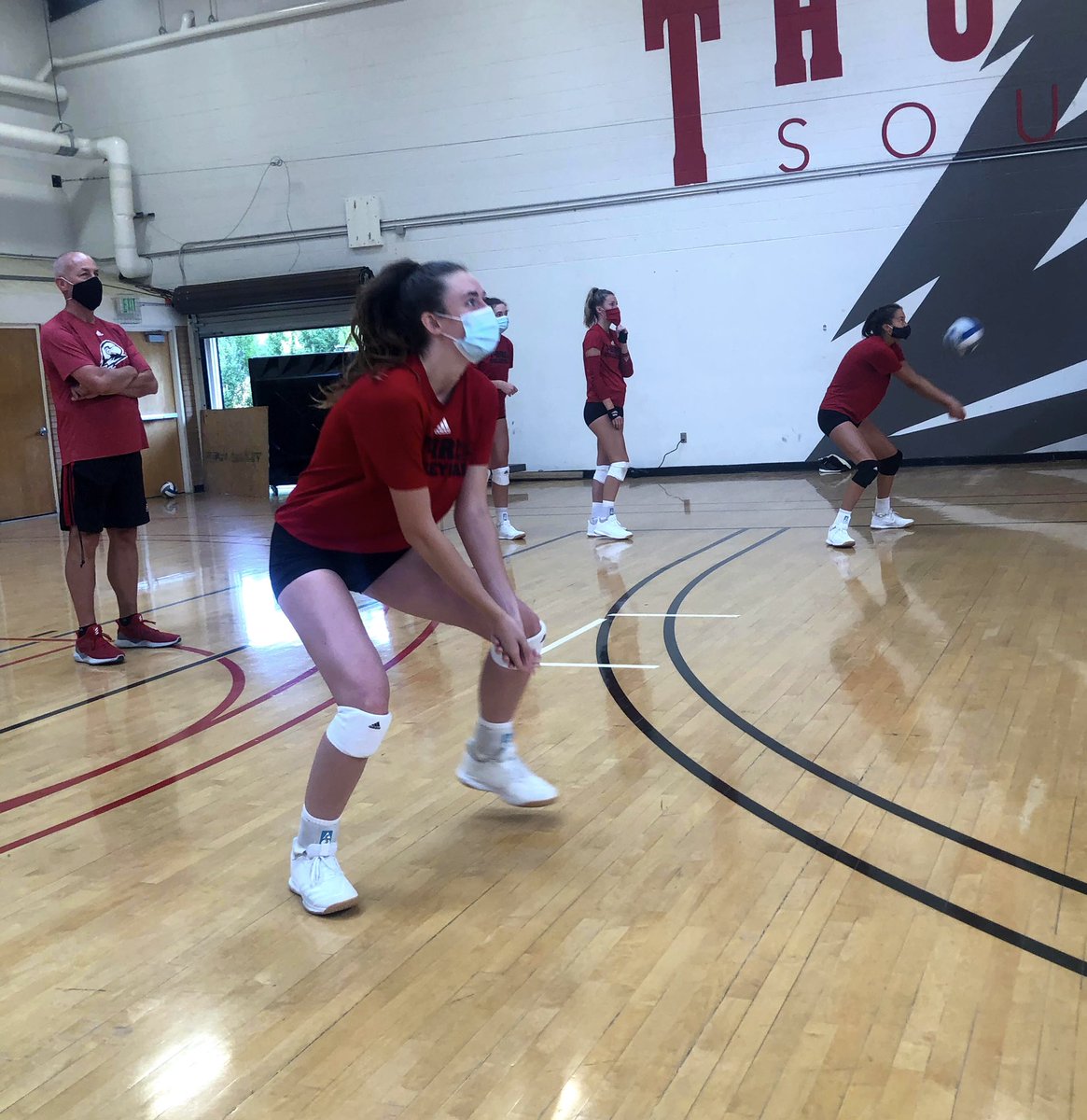 SUUVolleyball's tweet image. “Stand tall, look to the future, and drive on!” 
-Admiral William H. McRaven

 #StormTheSky🌩 #tbirdvball #BEtheFIRST