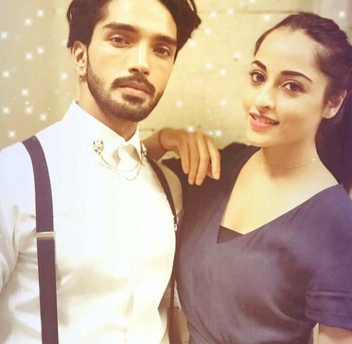 WNiyarsh's tweet photo. Best couple "Niyarsh"
@gulenaghmakhan please bring back our Niyarsh together please cast them in your upcoming show please #Wewantniyarsh #bringbackniyarsh 
#wewantharshniyatitogether https://t.co/on3r11JCty