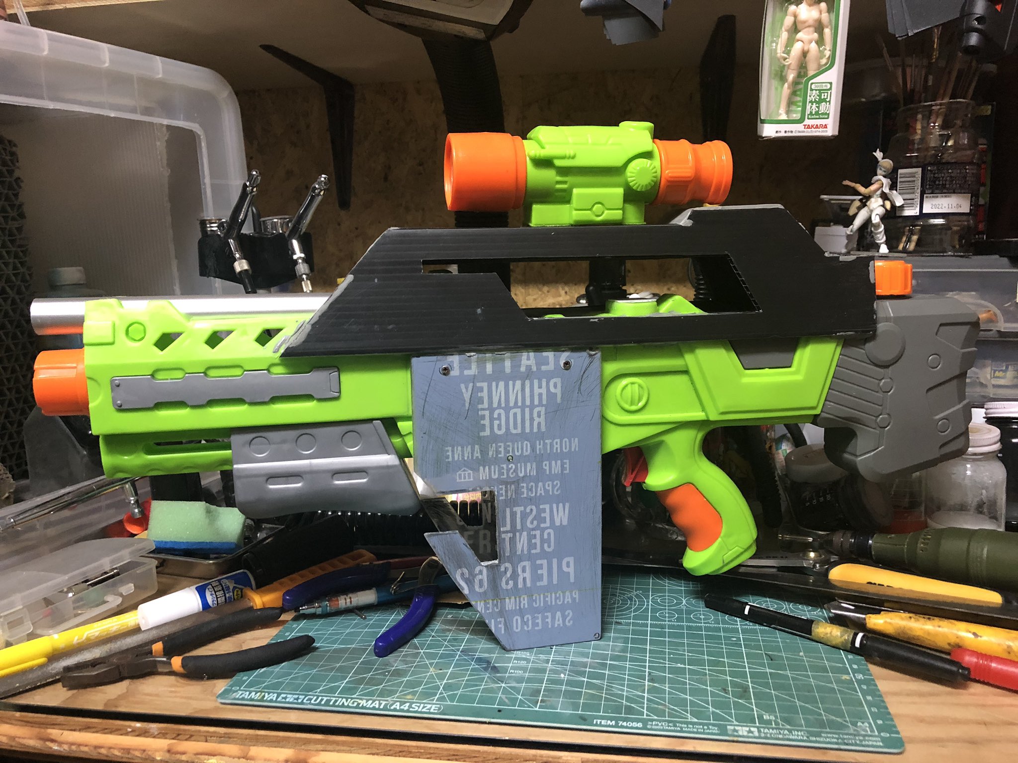 Suzutech ダイソー水鉄砲改造 マガジンの作成に百均アクリルケース利用し加工 T Co 64nr8b3ssx Twitter