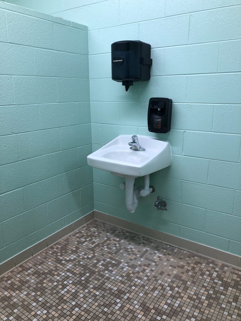 AbbevilleCo's tweet image. Our maintenance staff has been hard at work recently with a number of improvement projects throughout the district.  Please take a look at just a few capital improvement projects that they have been working on diligently.  More can be viewed on our district website.