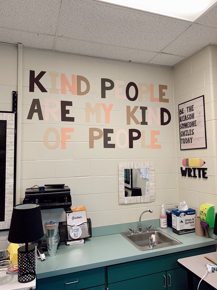 Mrs4Dyce's tweet photo. Took a lot of things out of my classroom this year but was able to bring this in... Can’t wait to help mold my 5th graders into kind and respectful human beings along with life long learners! Is it September 8th yet? (just kidding my room is not prepped for that yet 😅) https://t.co/nKIR7uTglP