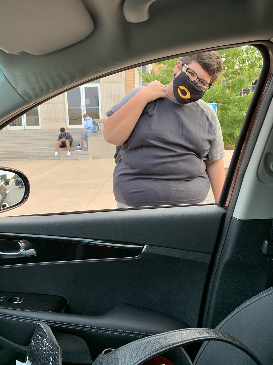 CherilynnCheri's tweet photo. My favorite 7th grader! I’m a little emotional, but I know he’s going to be taken care of.#cpsreds #cmsok https://t.co/56uqogxZUi