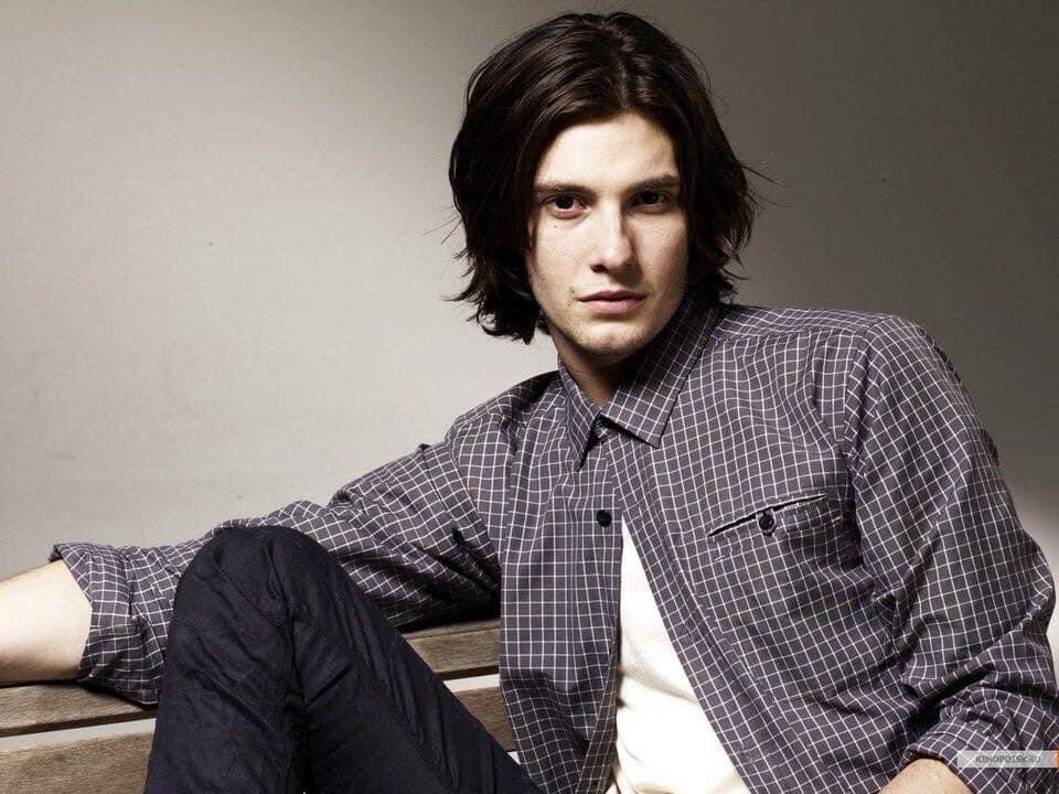 Happy birthday to Ben Barnes:) 