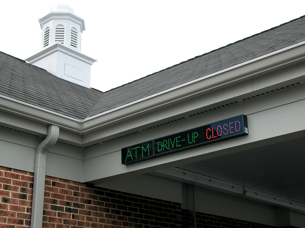 Signal_Tech's tweet photo. On this edition of #LocalLights, we highlight 
@NWSB
! We appreciate you choosing signal-tech for you bank sign needs!

#banksigns #banking #signs #drivethru #ledsigns #ledsignage #eriepa #signaltech #erie https://t.co/50c8WtTdCx