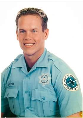JolietPolice's tweet photo. Today (August 20th) we remember @JolietPolice Patrol Officer Jonathan Edward Walsh #305; end of watch August 20, 2004.

Patrol Officer Jonathan Walsh was killed when he was involved in an accident with a hit-and-run driver.

https://t.co/sGydSSD7Ah https://t.co/bhDR3pOhzv