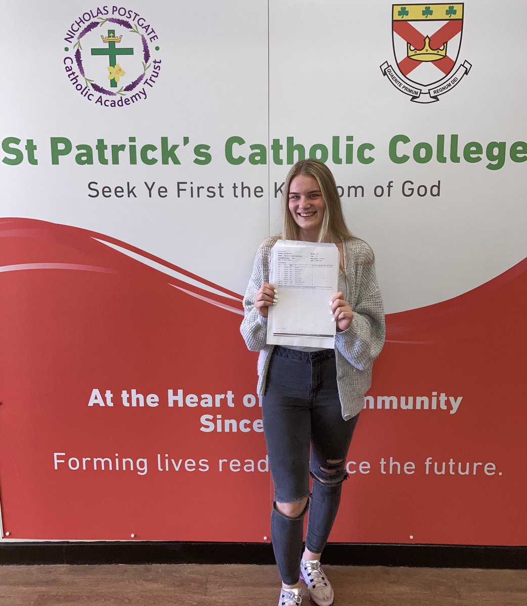 stpatrickscc's tweet photo. Kayley Walton is โover the moonโ with her GCSE success.
#stpatricksprimary #christthekingprimary #gcseresults2020 https://t.co/CtkDqDgBbY