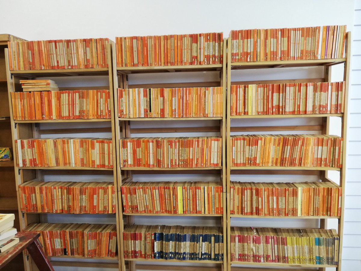 2 weeks, 9 hardworking staff members, 350+ boxes, 20,000 books, 250 shelves, 1 litre of blue paint, 1 million trips to Waitrose (for snacks) and WE ARE OPEN! 

7 days a week, 12 - 6pm 📚
Masks are compulsory, hand sanitiser provided. For more info visit: skoob.com