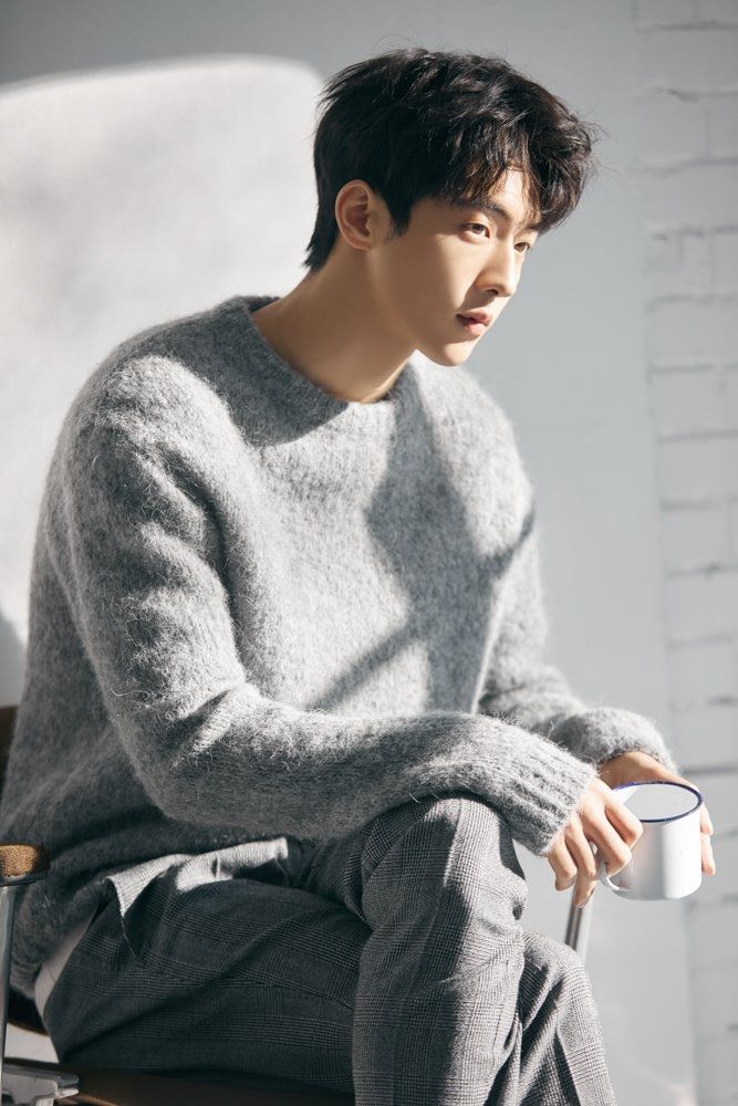 kpopp_redict's tweet photo. Snowdrop erkek başrol oyuncusu
Nam Joo-hyuk https://t.co/5YzogHpgp6