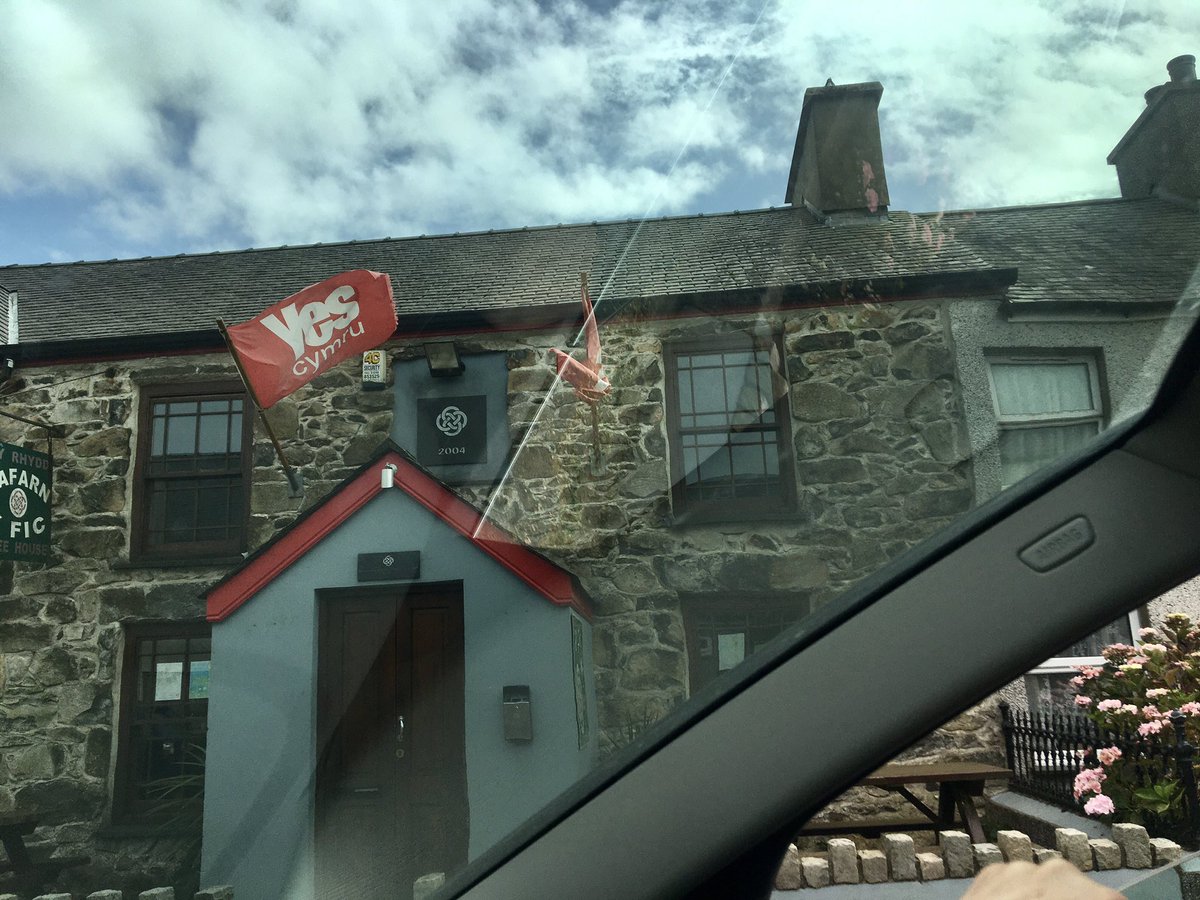 lozza_skt's tweet image. Another. #Llithfaen 🏴󠁧󠁢󠁷󠁬󠁳󠁿♥️💪🏼 @YesCymru #Annibyniaeth #Independence