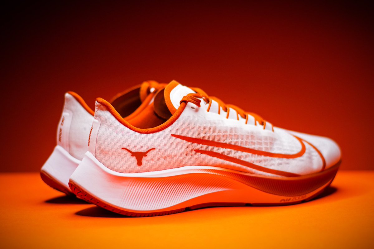 nike pegasus texas longhorns