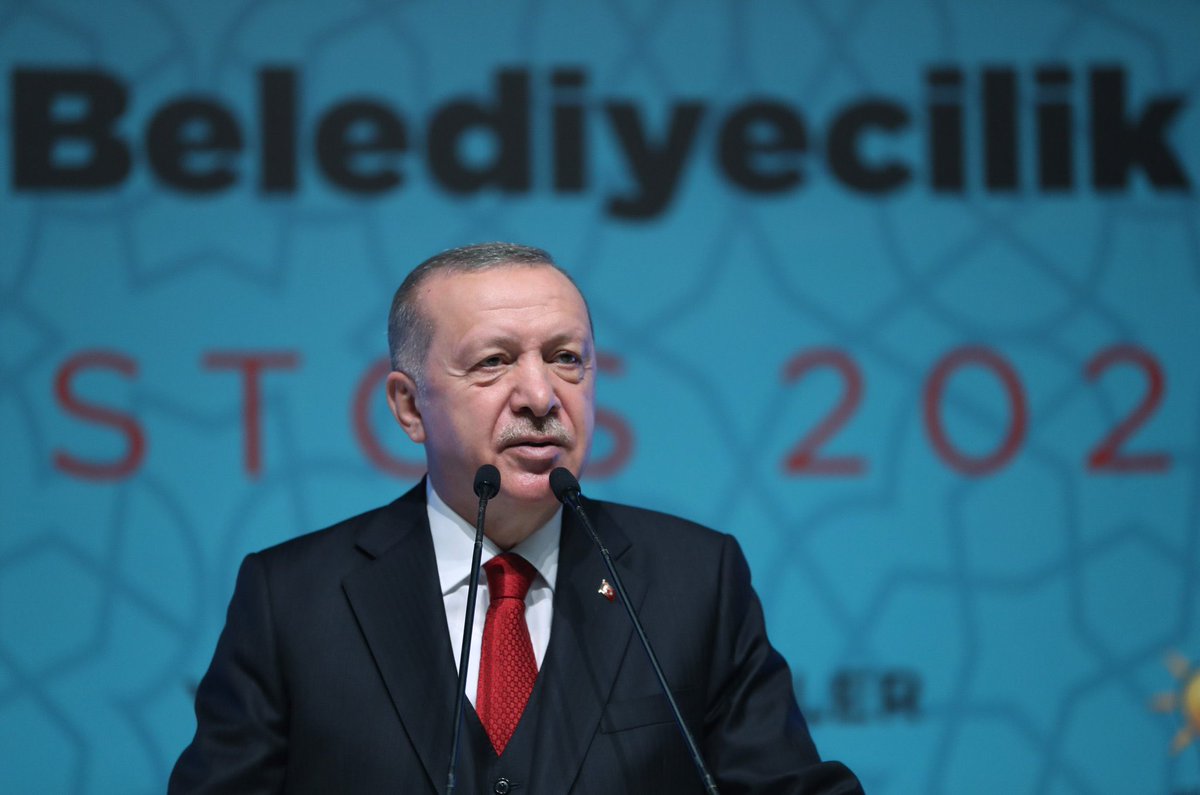 selvacam's tweet photo. Cumhurbaşkanımız, Genel Başkanımız Sn. @RTErdogan’ın teşrifleriyle,
@AKParti_GMYerel’in düzenlediği Belediye Başkanları İstişare ve Değerlendirme Toplantımızı gerçekleştirdik.

“19 yıl önce halis niyetlerle diktiğimiz fidan 83 milyonun desteğiyle ulu bir çınara dönüşmüştür.” https://t.co/1TaK8BLpna