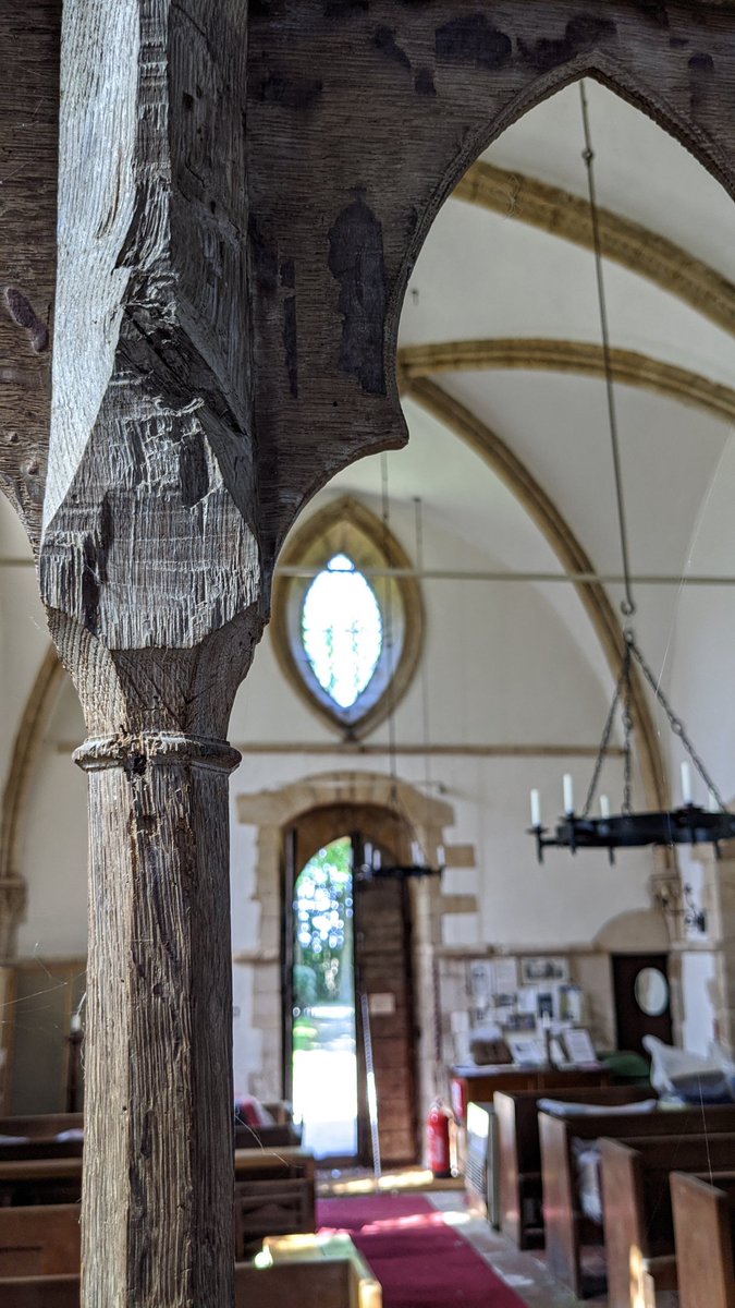 Just LOOK at that 800 year old wood. Just hanging out, doing the job it was carved for all those centuries ago.