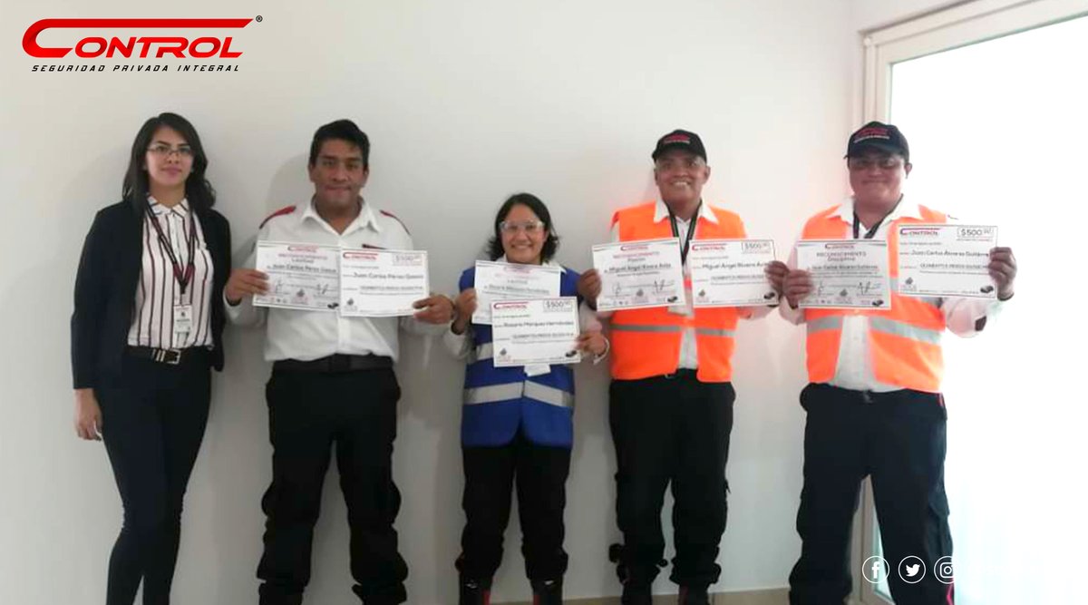 segcontrol's tweet image. Los eventos virtuales nos permiten llegar más lejos. #HéroesControl se llevó a cabo en #Silao gracias a la tecnología, y seguiremos avanzando para reconocer a nuestros Guardias Ejemplares a lo largo del país. #YoSoyControl #FamiliaControl #SeguridadPrivada