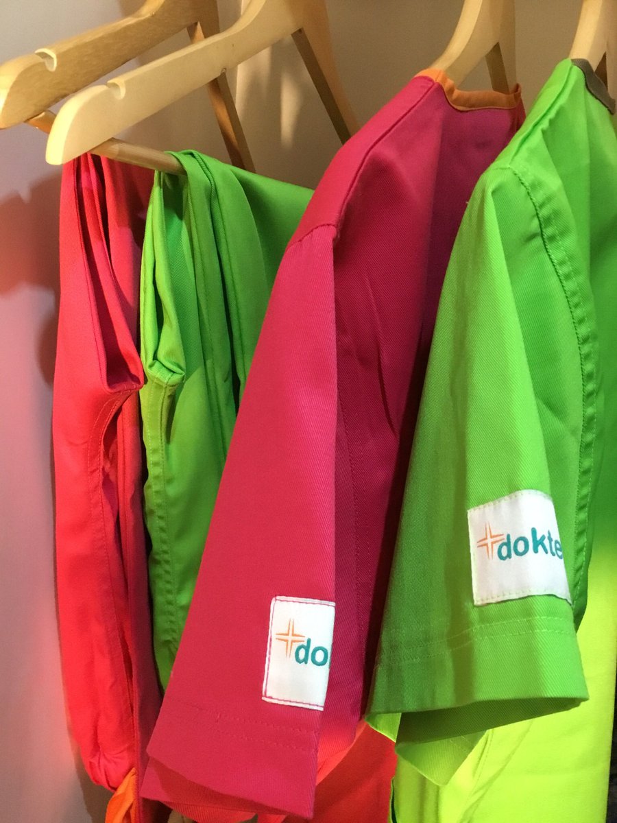 Proudly delivering medical scrubs for our health professionals 

Get your set of #doktee scrubs 

#COVID19SouthAfrica fighters
#AfroNights