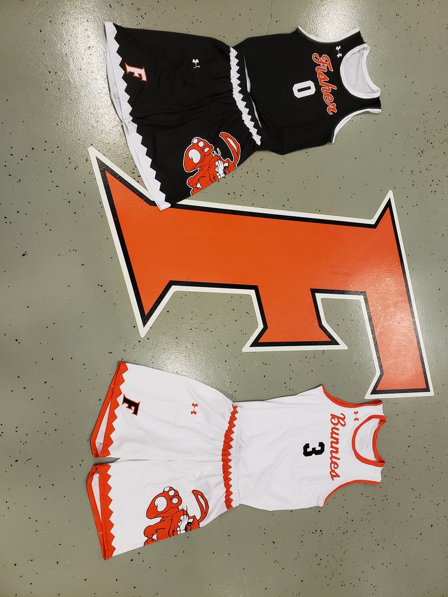 Bunnies_Hoops's tweet photo. Just going to leave these here... https://t.co/CYGa5HueZm