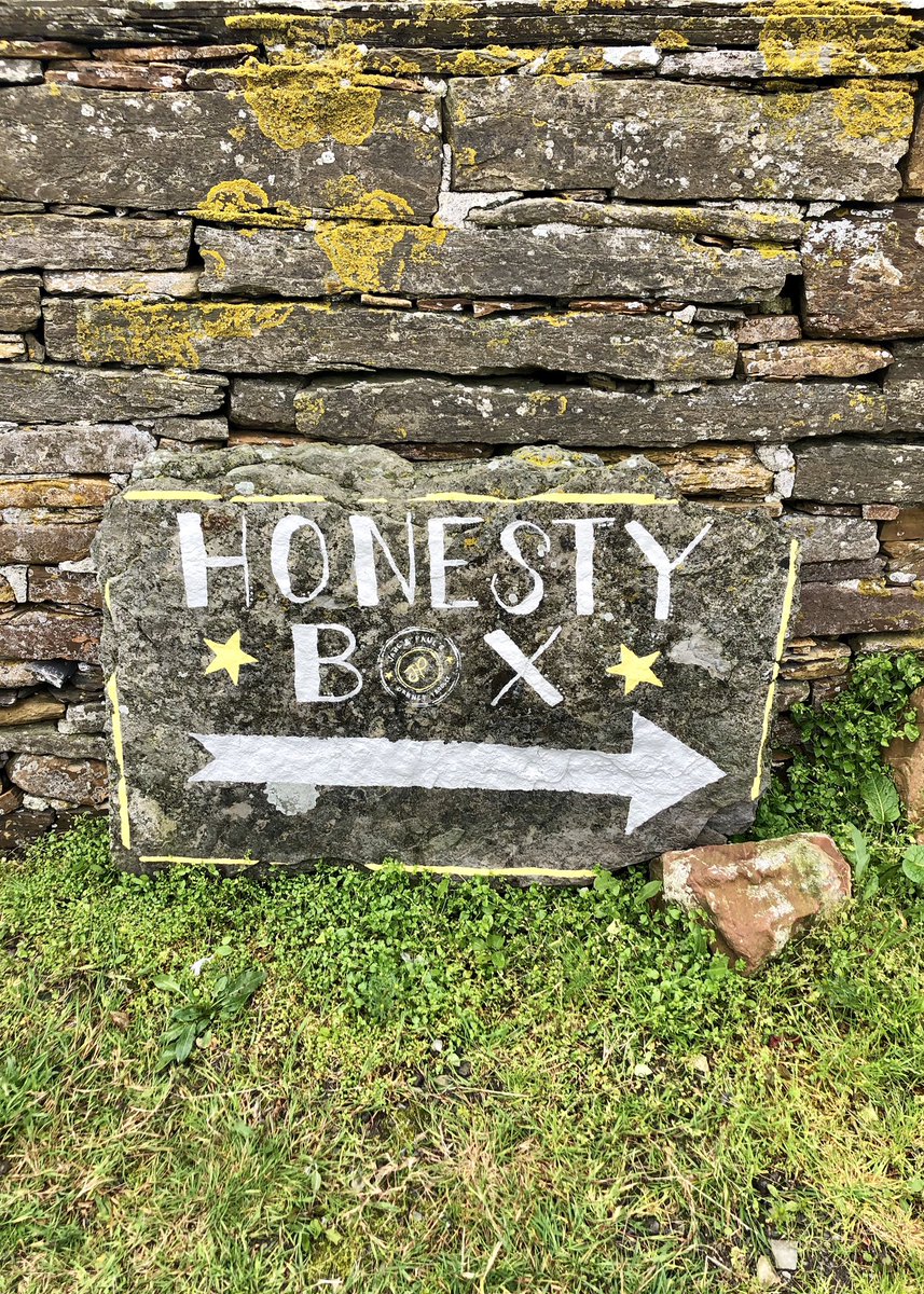 Imagine my delight when I came across this Honesty box filled with delicious treats in Birsay Orkney. The chocolate brownies and vanilla tablet were delicious.  @JP_Orkney online order being placed soon!!  #honestybox #orkney #delicious