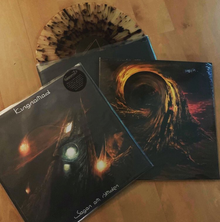 Kingnomadband's tweet photo. Supersweet fanshot!
•
•
#kingnomad #saganomrymden #thegreatnothing #ripplemusic @RippleMusic #purplesagepr @PurpleSagePR #vinylism #vinyl #vinylcommunity #vinyllove https://t.co/IdK1lsJPJV