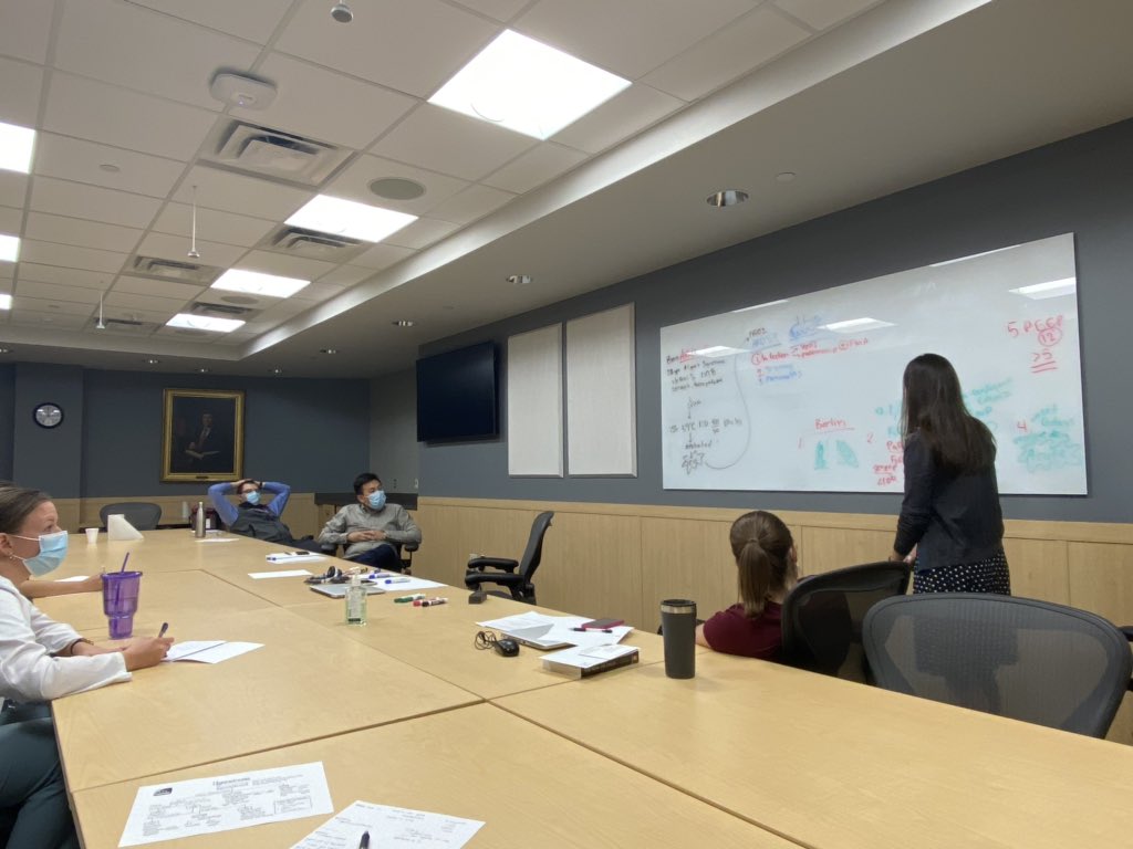 Residents practicing delivering teaching scripts and getting feedback from peers &amp; Med Studs. Part of our Resident As Teachers curriculum #WhyUmichIM @UM_IntMedCMRs @atessa91 @CatMcDe1 @UMIMEqualMed