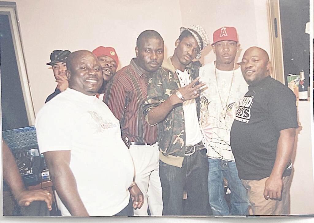 ShadrackAmonooC's tweet photo. When @jarule Visited Ghana 🇬🇭 2008,

Awww.. See how @shattawalegh was trying hard to appear in the Pic 😌😌 https://t.co/1UotFJbpKC