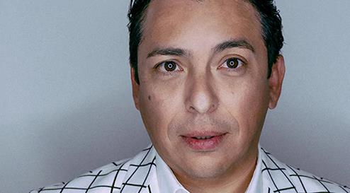 Forget everything you thought you knew about your customer. They’ve changed, the world’s changed – and your business needs to change. In the lead up to Salesforce Live for Retail and Consumer Goods, keynote speaker Brian Solis shares his insights into t... so-share.net/c/ee467b0e-fb6…